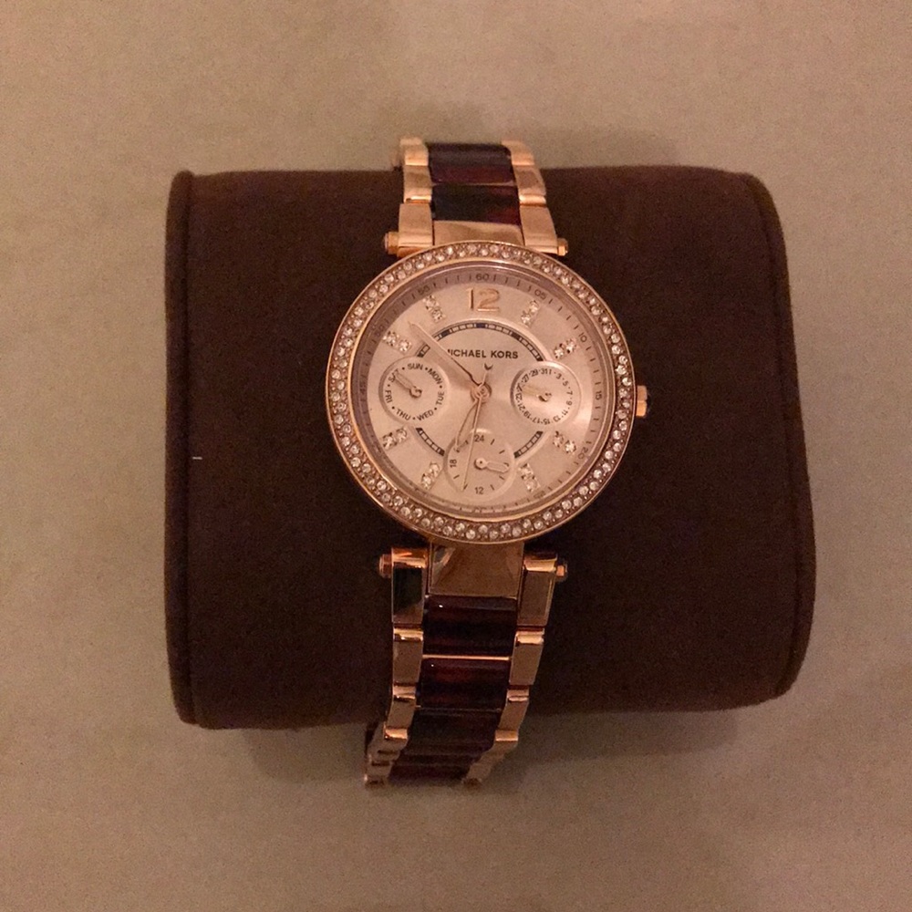 Michael Kors Parker Rose Gold Bezel Women’s Watch
